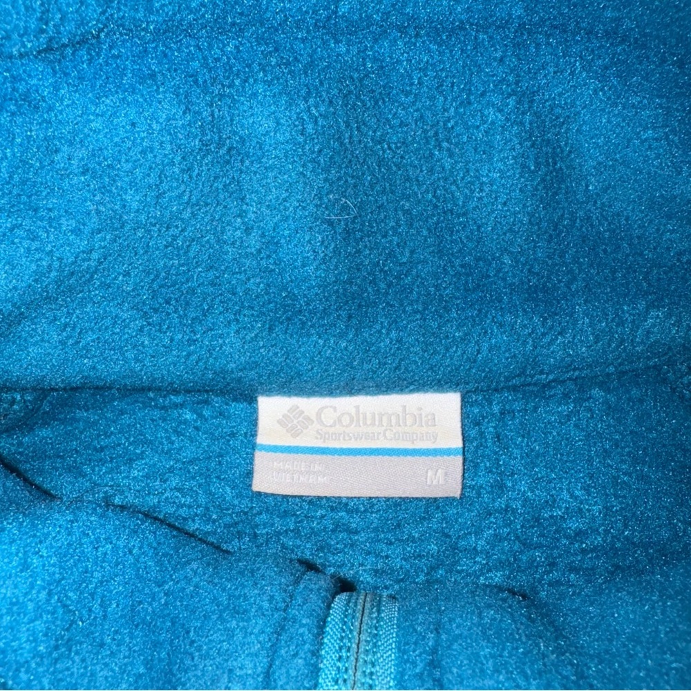 Columbia Women's fleece Jacket - Picture 3 of 5
